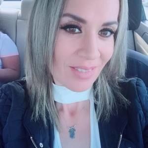 Meet your Posher, Claudia